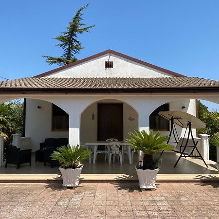 Villa Mima Santeramo in Colle Bagian luar foto